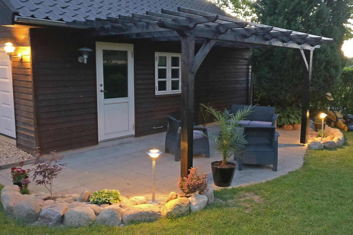 Viimeisen päälle tyylikäs pergola Viimeisen päälle tyylikäs pergola